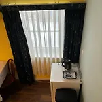 Dom Pod Sosna Bed & Breakfast 3*