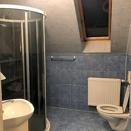 Dom Pod Sosna Couette-café 4*