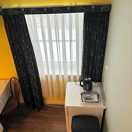 Couette-café Dom Pod Sosna 4*